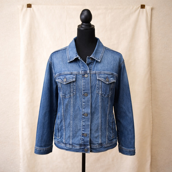 Old Navy Jackets & Blazers - Old Navy Jean Jacket XXL Denim Classic Trucker Layering Street Style Jacket